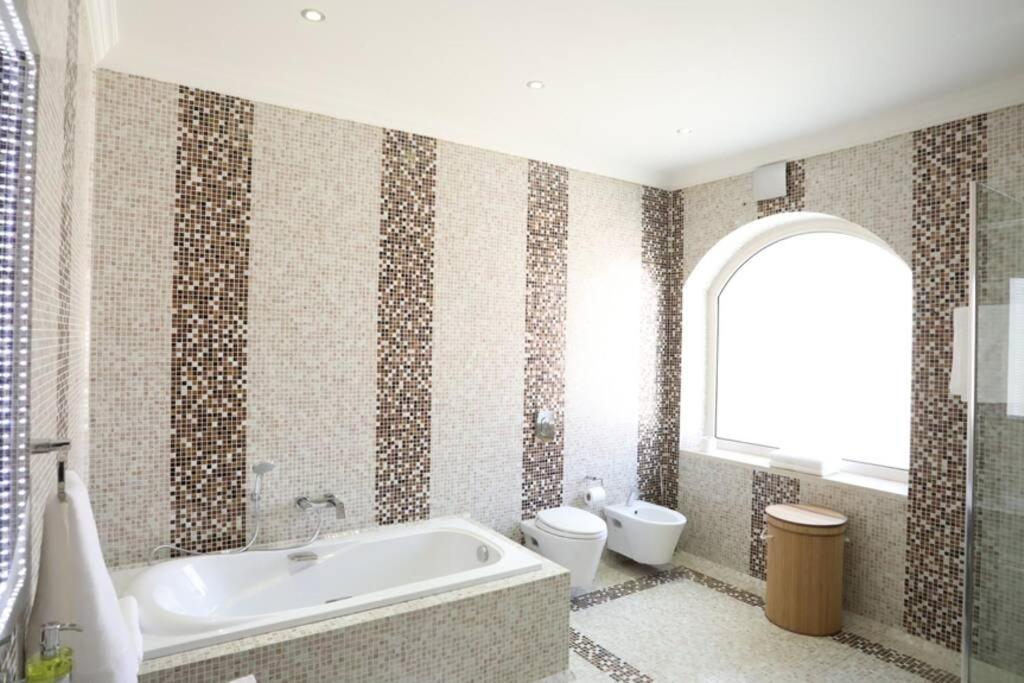 Villa Sea Breeze Sweimeh Zewnętrze zdjęcie