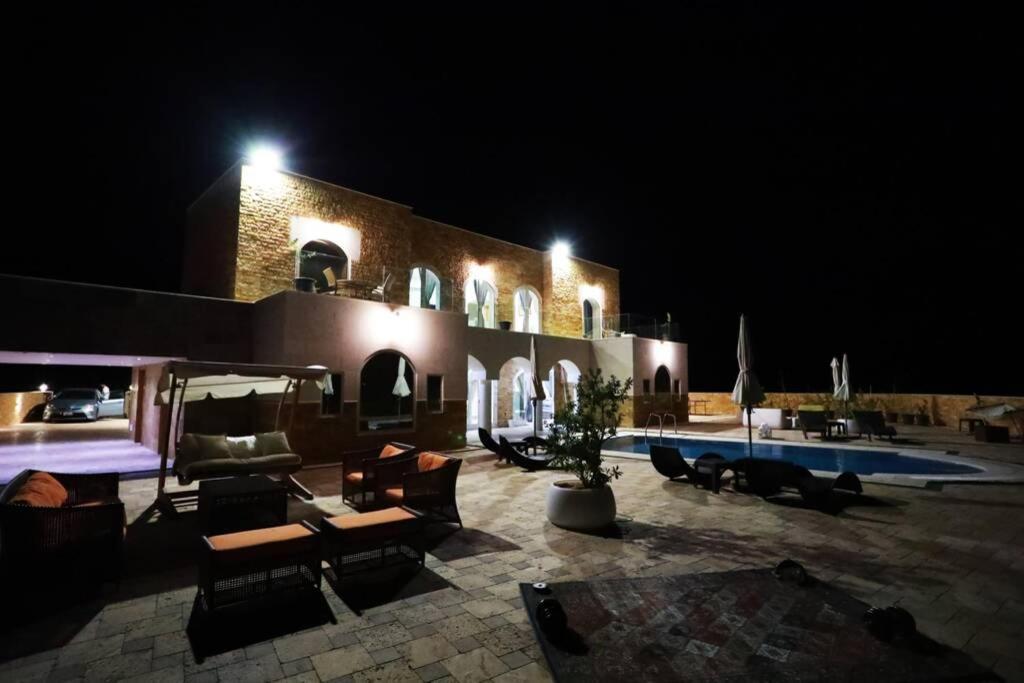 Villa Sea Breeze Sweimeh Zewnętrze zdjęcie